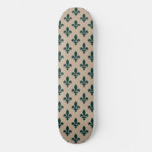 Lilie Pattern, Royal French Green on Cream Skateboard (Vorderseite)