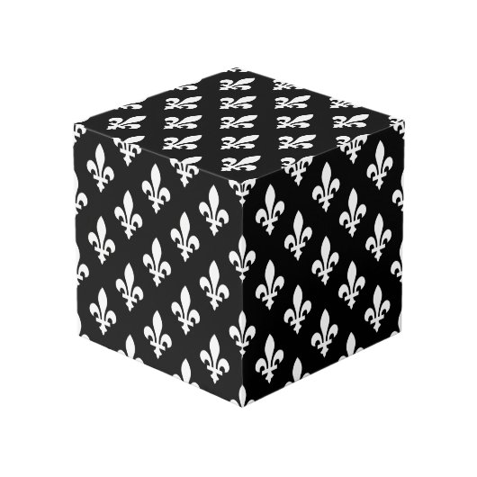 Lilie Pattern, Royal French, White on Black Würfel (Vorderseite Schrägansicht)
