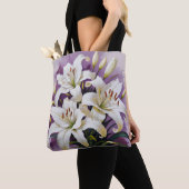 Lilie Tasche (Von Nahem)