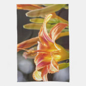 Lilien in der Sonne Geschirrtuch (Vertikal)