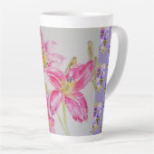 Lilien mit Handfarbe Rosa Lilienblüte Latte Tasse (Rechte Ecke)