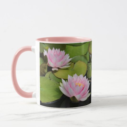 Lilien Tasse (Links)