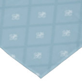 Lilienmuster Tischdecke (Schrägansicht)