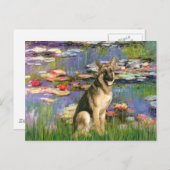 Lilies 2 - Deutscher Schäferhund 2 Postkarte (Vorne/Hinten)