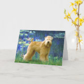 Lilies 5 - Wheaten Terrier (Stand) Karte (Gelbe Blume)