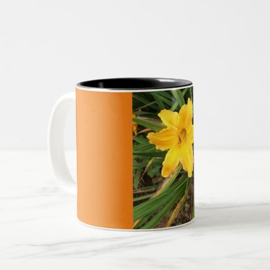 Lilly Cup Zweifarbige Tasse (Vorderseite Links)