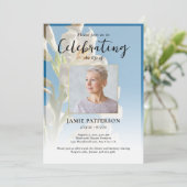 Lily Blume Celebration of Life Foto Beerdigung Einladung (Stehend Vorderseite)