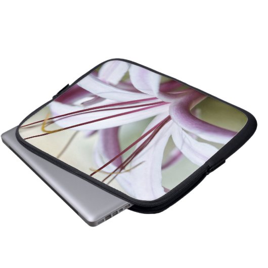 Lily Laptopschutzhülle (Vorne Knopf)