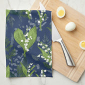 Lily of the Valley Dark Blue Background Geschirrtuch (Viertel Falte)