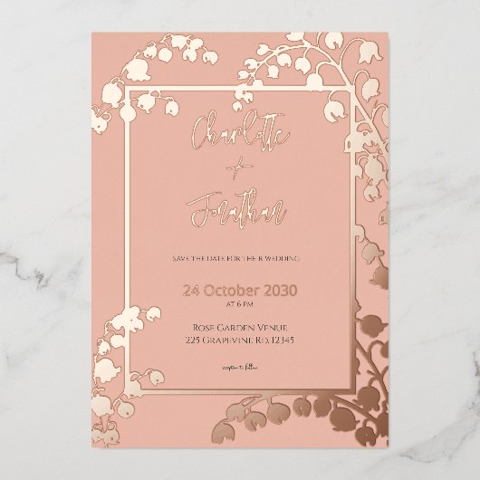 Lily of the Valley Floral Garden Wedding Gold Folieneinladung (Vorderseite)