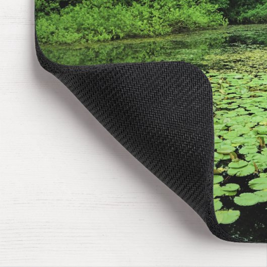 Lily Pads auf dem Teich Mousepad (Ecke)