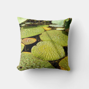Lily Pads Kissen