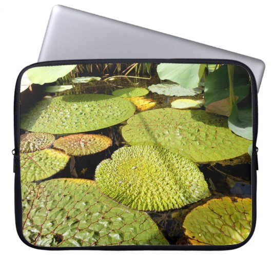 Lily Pads Laptop Sleeve (Vorderseite)