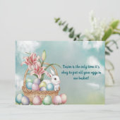 Lily Watercolor & Pasteleier mit Bunny in Basket Einladung (Stehend Vorderseite)