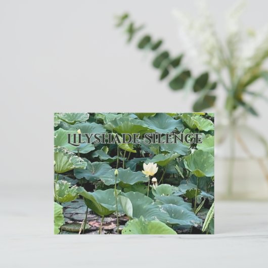Lilyshade Silence  Postkarte (Stehend Vorderseite)