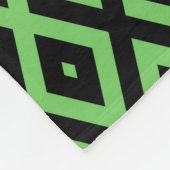 Lime green and black diamond pattern fleecedecke (Ecke)