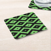 Lime green and black diamond pattern rechteckiger pappuntersetzer (angewinkelt)