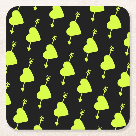 Lime Green Arrowed Heart Rechteckiger Pappuntersetzer (Vorderseite)