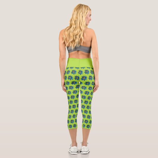 Lime Green & Blue Daisies Pop Art Capri Leggings (Rückseite)