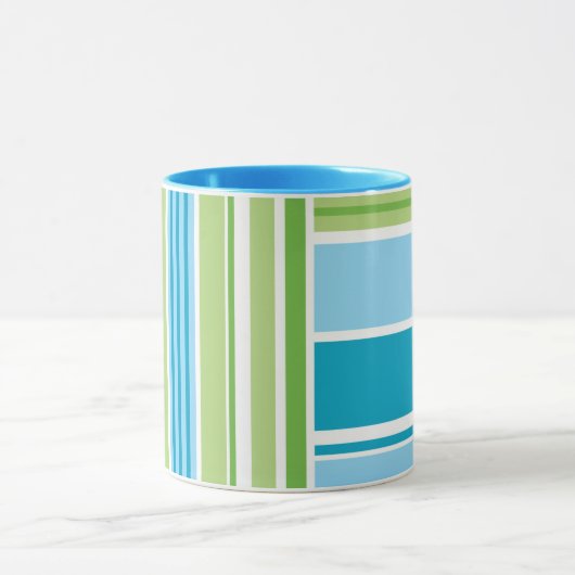 Lime Green Blue Strip Retro Muster Tasse (Zentrum)