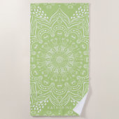 Lime Green Boho Mandala Personalisiert Strandtuch (Vorderseite)