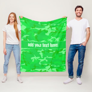 Lime Green Camouflage Pattern Fleecedecke