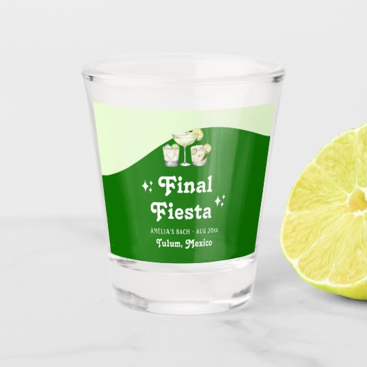 Lime Green Citrus Final Fiesta Bachelorette Schnapsglas (Vorderseite)