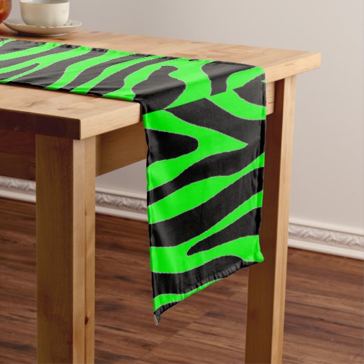 Lime Green Zebra Kurzer Tischläufer (Beispiel)