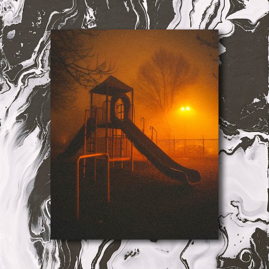Liminaler Raum Verlassener Spielplatz Horror Postkarte