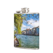 Limmat River, Zürich Flachmann (Links)