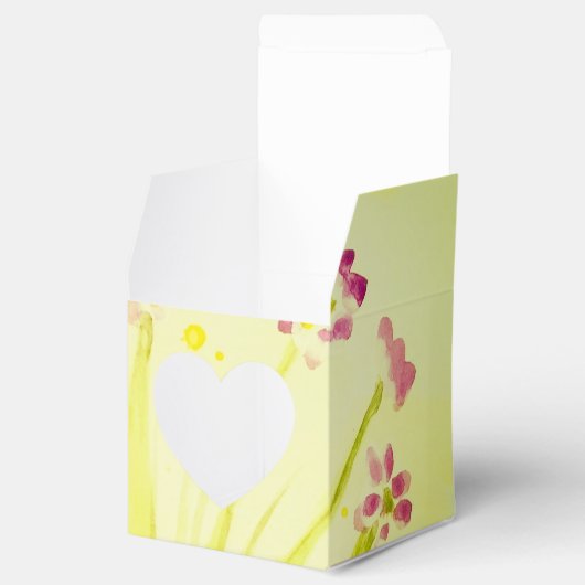 Limon cremig gelb mit rosafarbenen Blüten Geschenkschachtel (Geöffnet)