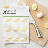 Limonade in einem Glasküchentuch Geschirrtuch (Viertel Falte)