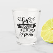 Limone Wiederholung von Salztequila Schnapsglas (Vorderseite)