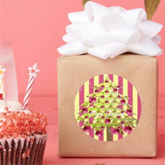 Limoner Weihnachtsbaum mit Pflaumendekoren Runder Aufkleber (Party)