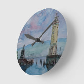 Lindau mit Löwen und Leuchtturm am Bodensee Runde Wanduhr (Winkel)