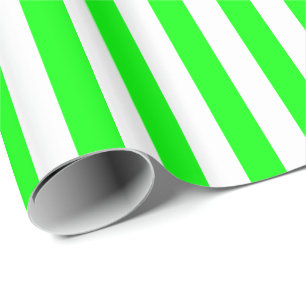 Lindgrün-weiß gestreift geschenkpapier