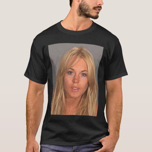 LINDSAY LOHAN MUGSHOT Classic T - Shirt (Vorderseite)