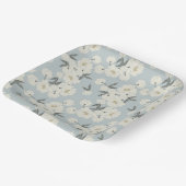 Line Drawn Peony in Cream on Light Blue Pappteller (Gewinkelt)