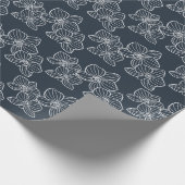 Linear Orchid | Elegant Floral Charcoal Geschenkpapier (Ecke)