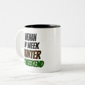 Lineman Hunter Zweifarbige Tasse (Vorderseite Links)