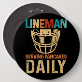 Lineman Serving Pancakes Daily Football Offensive Button (Vorne & Hinten)