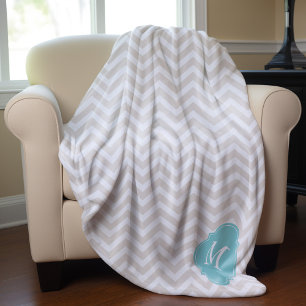 Linen Beige und Minze Zigzag Muster Monogram Fleecedecke