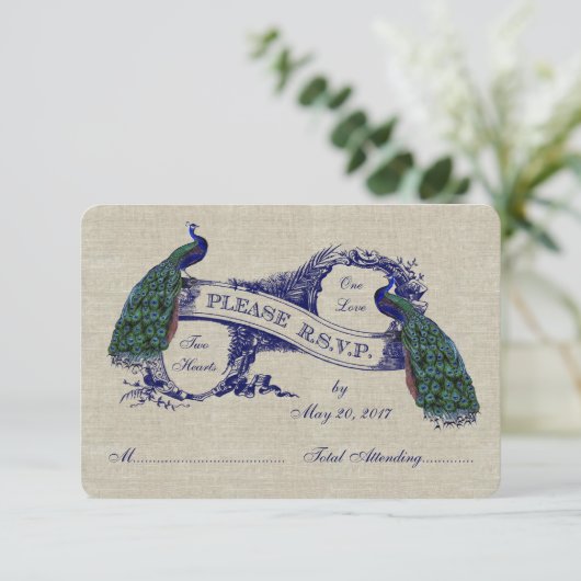 Linen Peacocks Rustic Wedding RSVP Cards Karte (Stehend Vorderseite)