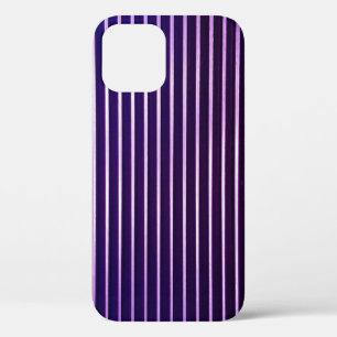 Linien von der Rolltreppe. Die Linie vom lila Case-Mate iPhone Hülle