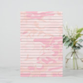 Liniertes Papier mit Girlie Pink-Camouflage (Stehend Vorderseite)
