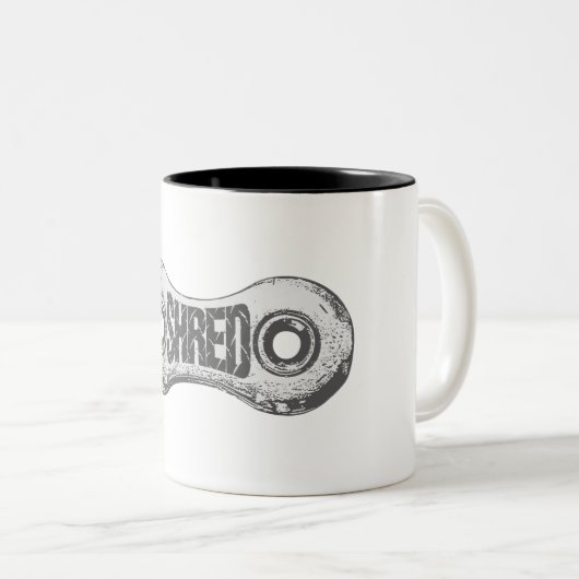 Link "Shred Bike Chain" Zweifarbige Tasse (VorderseiteRechts)