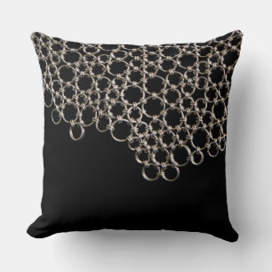 Links zu Black Chainmail Kissen