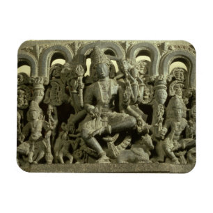 Lintel, der die Dreiheit darstellt: Siva, Brahma Magnet