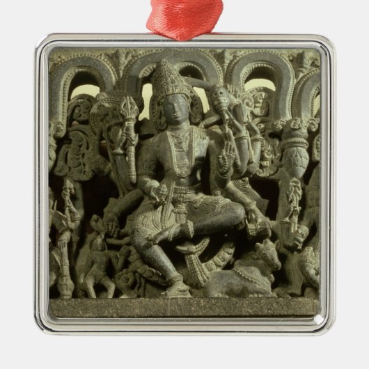 Lintel, der die Dreiheit darstellt: Siva, Brahma Silbernes Ornament (Vorne)