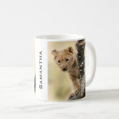 Lion Cub CLimbing Tree Personalised Photo Kaffeetasse (VorderseiteRechts)
